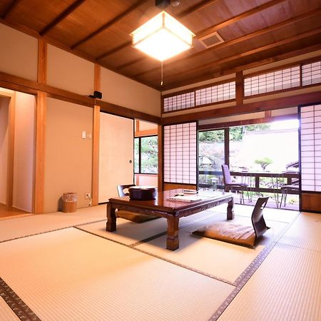 Koyasan Shukubo Saizenin Hotel Екстериор снимка