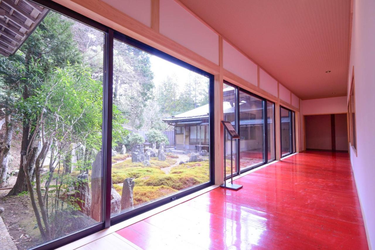 Koyasan Shukubo Saizenin Hotel Екстериор снимка