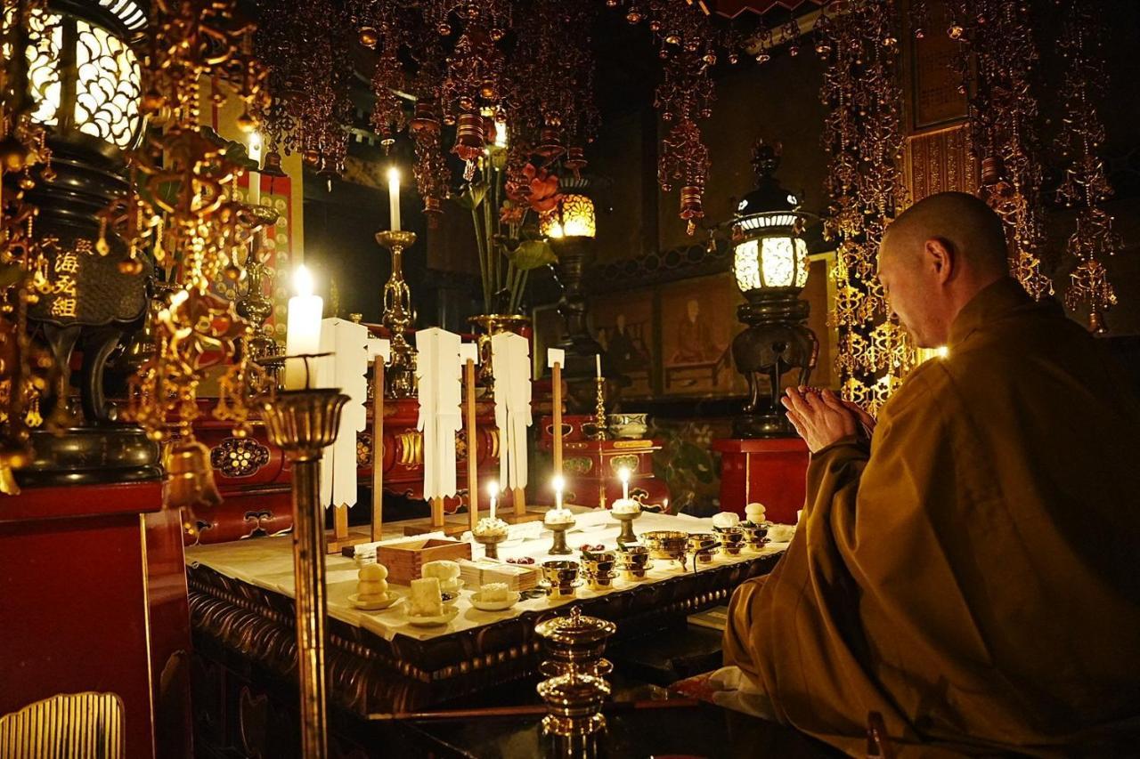 Koyasan Shukubo Saizenin Hotel Екстериор снимка
