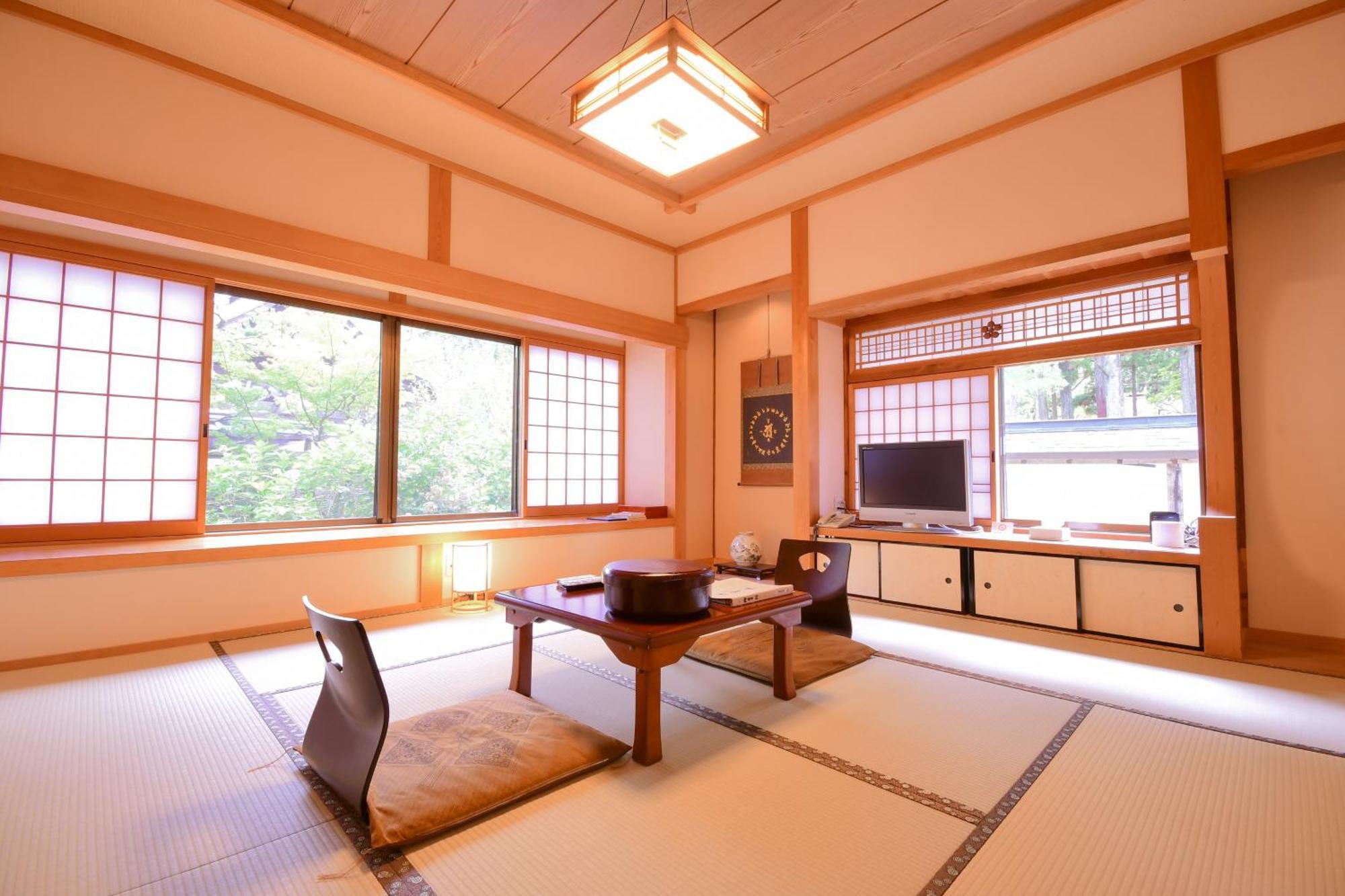 Koyasan Shukubo Saizenin Hotel Екстериор снимка