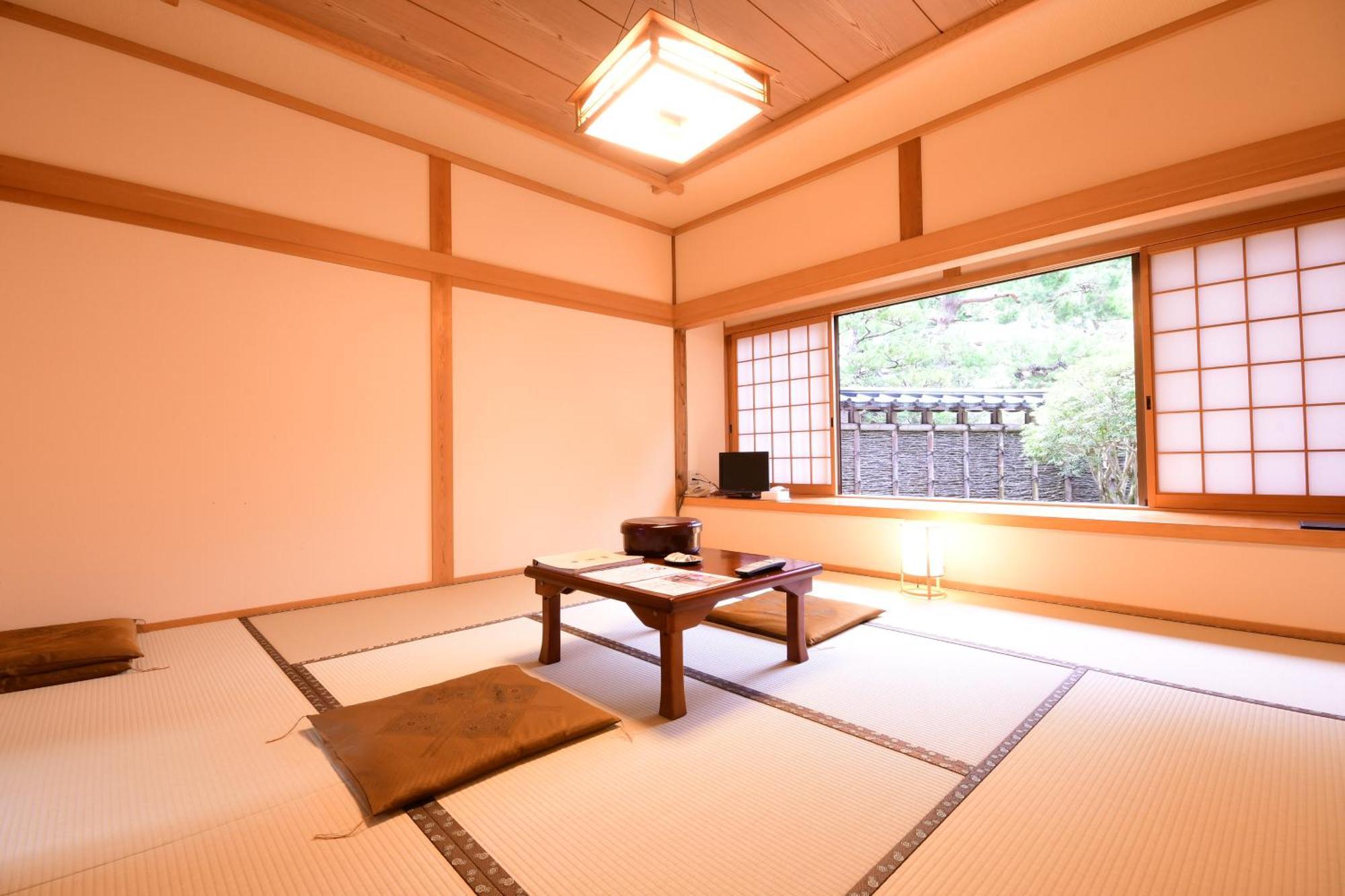 Koyasan Shukubo Saizenin Hotel Екстериор снимка