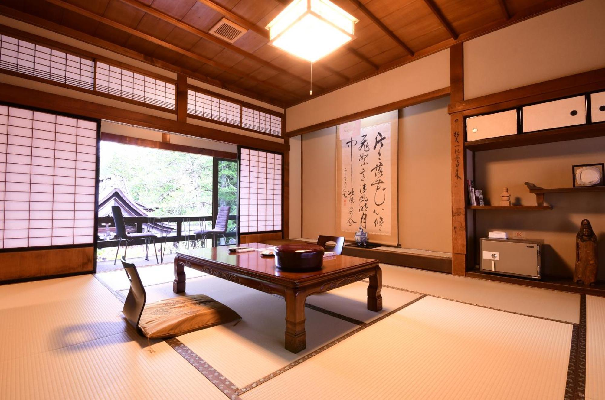 Koyasan Shukubo Saizenin Hotel Екстериор снимка