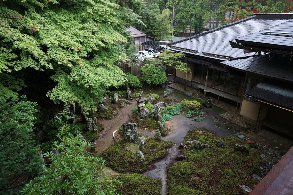Koyasan Shukubo Saizenin Hotel Екстериор снимка
