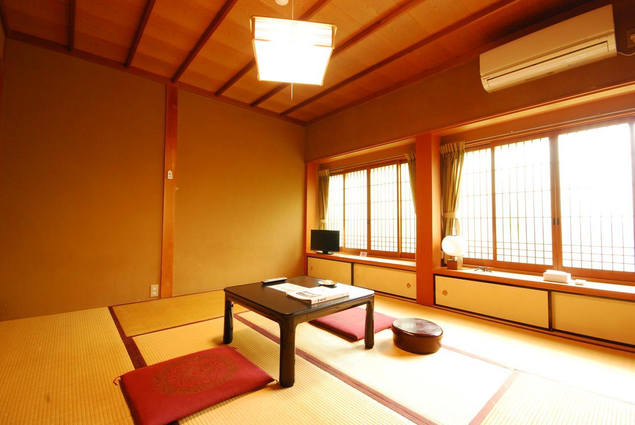 Koyasan Shukubo Saizenin Hotel Екстериор снимка